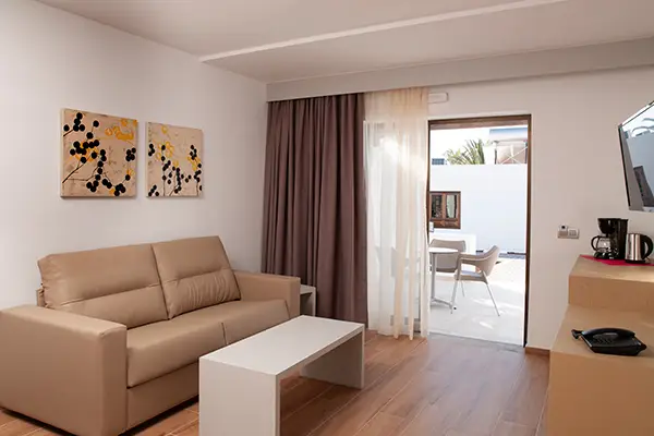 club info hotel habitaciones8 web info portadas